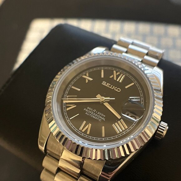 Custom Seiko Mod Fluted Datejust Automatic Watch - Picture 2 of 5